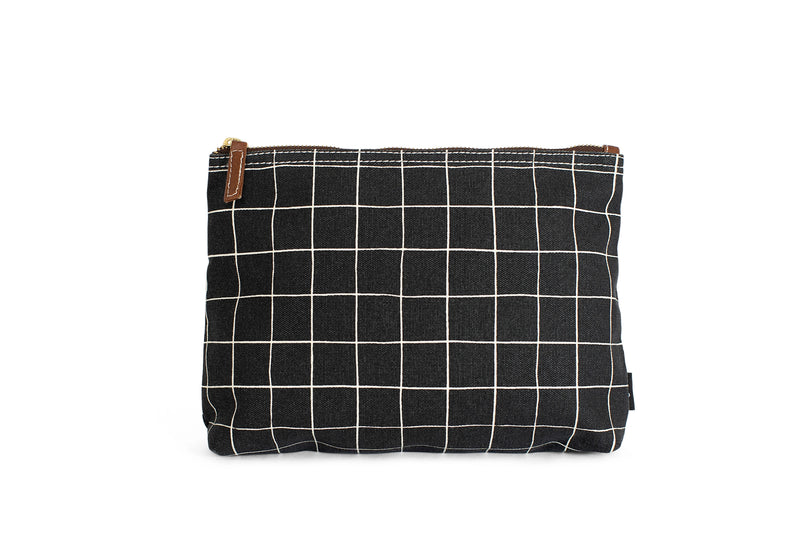 MAIKA Large Pouch